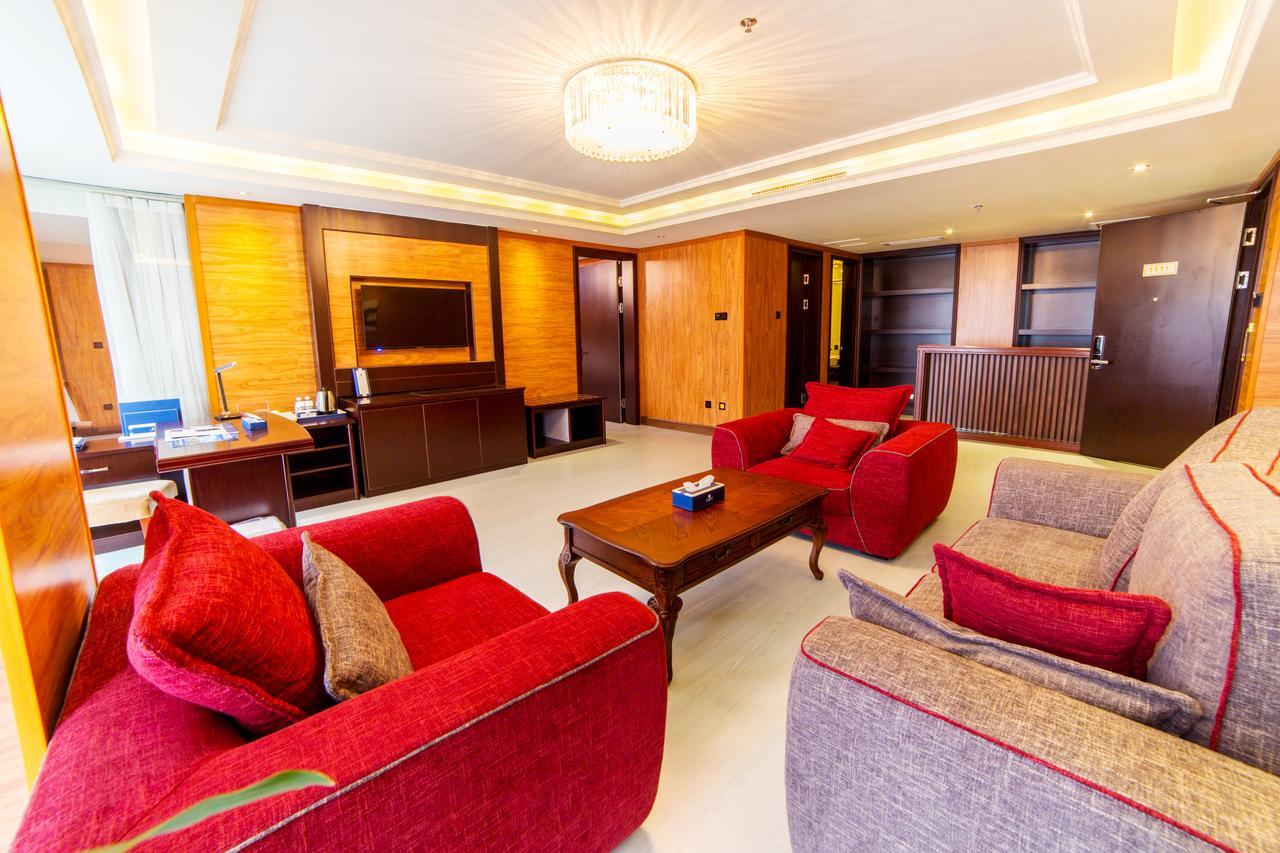 Chengdu Zhengyuan Xiyue Hotel ภายนอก รูปภาพ