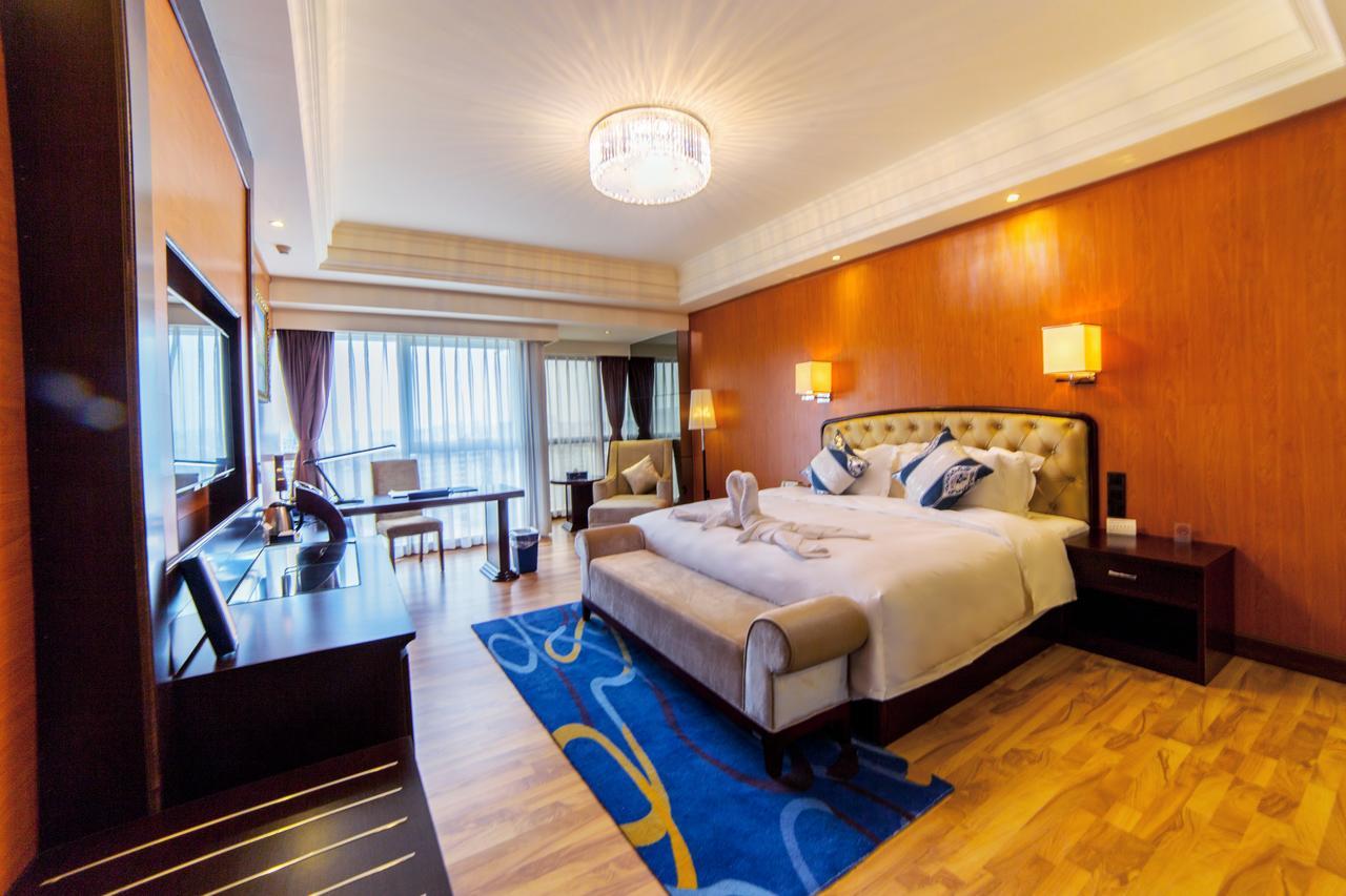Chengdu Zhengyuan Xiyue Hotel ภายนอก รูปภาพ