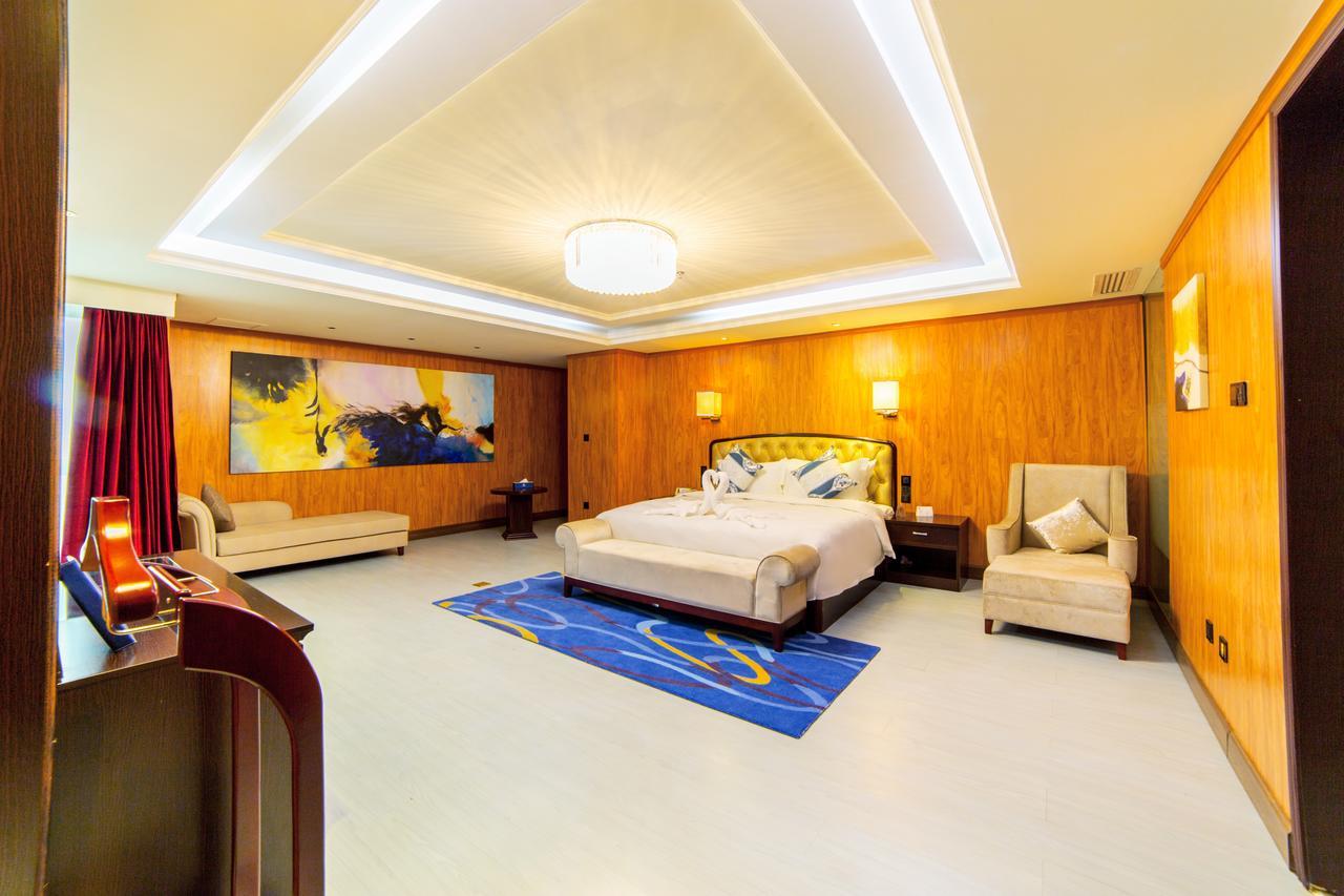 Chengdu Zhengyuan Xiyue Hotel ภายนอก รูปภาพ